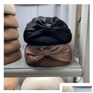 Basker basker Autumn Winter Bowknot formad svamp nådull