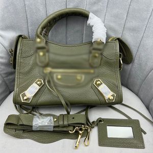 Kosmetiktaschen in Spiegelqualität, Mini-City-Motorrad, solide Nieten, Handtasche, Ziegenleder, Umhängetasche, Umhängetasche, Luxus-Designer, 23 cm, mit Box B18