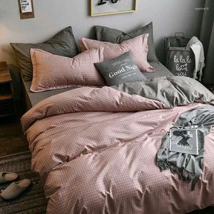 Sängkläder sätter enkla randiga rutiga uppsättningar med flera färgämneskuddkuddkuddfodral 3/4 st.
