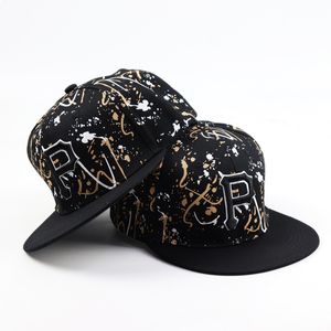 Berretto hiphop di moda Graffiti per uomo donna lettera P ricamo berretto da baseball primavera ed estate cappello piatto all'ingrosso HCS306