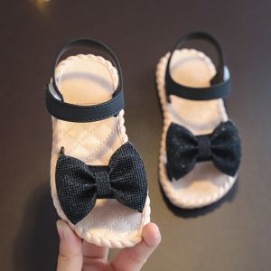 Första vandrare sommar barnskor mode söta prinsessa barn sandaler för flickor småbarn baby mjuk andas hoolow out bow 230411