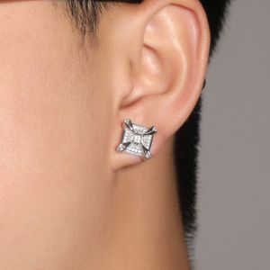 Shining 18k Platinum Plated Square Zircon Stud Earring Ear Bone Nail Kvinnor Män ingen bleknar No Allergier 5A Zirkonörhängen