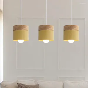 Lâmpadas pendentes Nordic Macaron LED Lâmpada E27 Ferro Forjado De Madeira Sala de estar Quarto Luz de Teto Casa Decoração Interior Chardelier