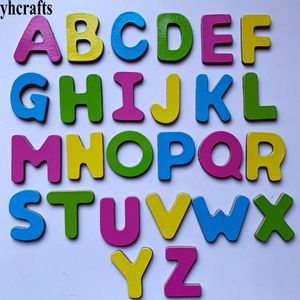 Dekorativa objekt Figurer 26pcslotcapital Alfabetet bokstäver Kylmagnet Engelska Självlärning Lär din egen intelligens Toys Diy Puzzle Games Gifts 230412