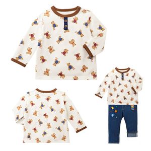 T-shirts Boys' clothing long sleeved round neck T-shirt autumn children's loose casual version cute bear cotton 230412