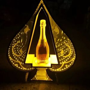 جديد LED LED Ace of Spade Bar Showcase حامل زجاجة نبيذ كوكتيل للزجاجات لليليوب زفاف الزفاف SS0412