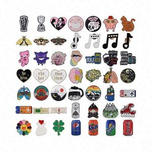 Pins Brooches Wholesale Cheap Custom Badge Brooch 3d Glitter Cartoon Anime Souvenir Badge Metal Enamel Lapel Pin