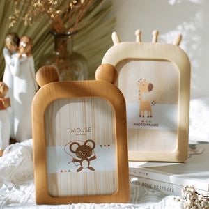 Picture Frames Nordic Style Lovely 7inch Kids Crown Po Frame Baby Room Wall Decoration Table Kindergarten Cartoon Cute Ornament 230411