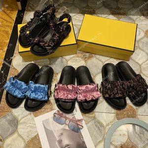 Kadın Saten Sandallar Lüks Terlik Platformu Sandal Moda Saten İpek Ayakkabı Kauçuk Slip Loaferlar Eşarp Kumaş Konforlu Terlik