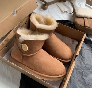 Stiefel Designer Snow Ug Australischer Damenstiefel Tasman Bailey Chestnut Winter Schnalle Fell Half Knee Short Lady Schaffell und Wolle integrierter Glies-Haar-Slipper GH170