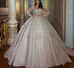 Ball Gown Wedding Dresses V Neck Long Sleeves Sequins Appliques Beaded Floor Length Ruffles 3D Lace Diamonds Zipper Bridal Gowns Plus Size Vestido de novia