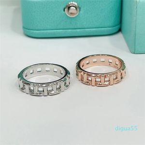 Band Ringe Modedesigner Ringe für Frauen Diamantring klassischen hohlen Urlaub
