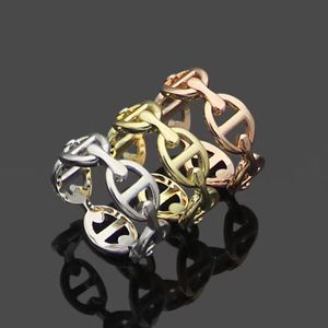 2022 nowych moda H Hollow pierścionek dla par dla mężczyzn i kobiet pary marka urok luksusowy pierścionek 18k złota tytanowa stalowa biżuteria designerska
