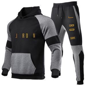 2022 Erkek Tasarımcı Trailsuit Ter Moda Trailtsuits Jogger Kostümleri Ceket Pantalons Setleri Sporting Hommes Sportswear Kış Giysileri