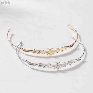 Bandas de cabeça barroca vintage Gold Punk Metal Metal Shape de faixa para a cabeça liga Tiaras Tiaras Crown Color prateada Tiara Diadem Cabelos acessórios de cabelo 220330 3m412