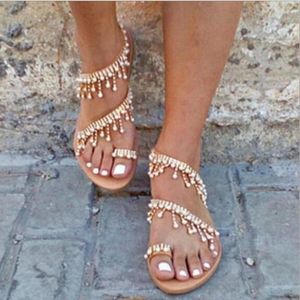 Rhinestone Summer Women's Flat Sandals Fashion Bottomed Beach Shoes Plus Size European and American Leisure Outdoor 129 464