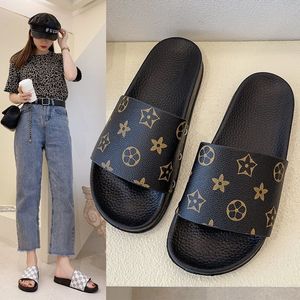 Plus Size Slipper Damen Sommer Wear Korean Style New Fashion Flip-Flops Soft Bottom Badezimmer Paar Outdoor Slipper Herren Sommer