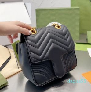 Kadınlar mini dalgalı omuz çantası İtalya lüks el çantası inek derisi deri crossbody çantalar bayan çapraz vücut zinciri kayış flep torbası el çantası