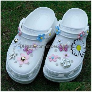 Schuhteile Accessoires Style Chrysanthemum Croc Charms Schmetterling Dekorationen Drop Delivery Schuhe Dhngj