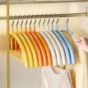 Cabides 5 pcs pano inoxidável durável adulto com envoltório de plástico premium extra forte antiderrapante ondulação livre cabide de roupas