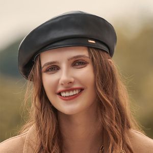 Boinas de couro pule boina preta feminina britânica vintage 3d logotipo de metal chapéu de moda inverno lã quente sboy boné fedora