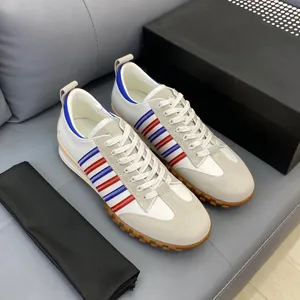 Tasarımcı Koşu Ayakkabıları Erkekler D2 Chaussurs Spor Sneakers Mektup Spor Ayakkabıları Akçaağaç Yaprak Pıtırtı Speeter Yaz Deri Koşu Eğitimleri Ayakkabı Boyutu 35-44 04