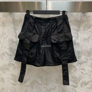 23 Summer Women Designer Shorts Vintage With Letter Pocket Girls Milan Runway Designer High End Brand A-Line Jersey Jogging Luxury Hotty Hot Short Pants Sammantaget