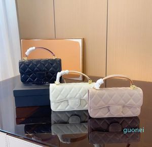 Summer Handbag Women's Luxury Designer Makeup Bag One Shoulder Crossbody Banquet Party Chain Diamond Checker Fashion