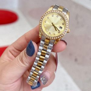 Zegarek dla kobiet Nowy luksusowy zegar paska najlepsze marka Watch Diamond Waterproof Trend Light Luksusowy zegarek dla kobiet na damskie walentynki prezent na Dzień Matki