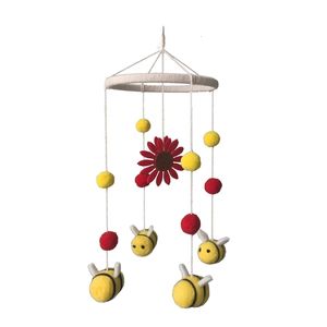 Mobiles girassol abelhas decoração de vento sinos de vento bebê berço de berço móvel bordo pingente infantil berçário em casa 230411