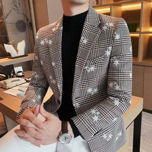 Herrdräkter blazers Autumn Plaid Blazers Men Temperament Casual Business Sacka Jacket Wedding Groom Costume Homme Street Wear Social Dress Coat 231110