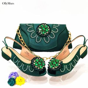 Dress Shoes Arrival Woman Flower Shoes With Purse Sets Italian Style Low Heels Shoes And Bags Set For Party 231110