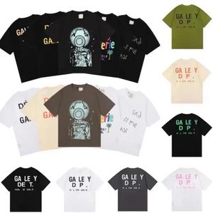 Designer Tee Depts Casual Homem Mulheres Tees pintados à mão tinta respingo graffiti letras soltas de manga curta em torno do pescoço roupas tamanho