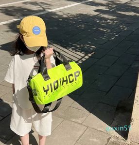 Tasarımcı-çocukların Duffle Bag Boys 'Outdoor büyük kapasiteli çanta Kore sürümü kızlar crossbody çanta seyahat sırt çantası