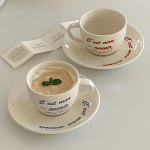 Mugs Ladycc Blogger Blogger Coppa di caffè in stile coreano Piatto American Letter American Ceramic Set Simplesmugs