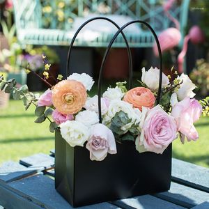 Gift Wrap Portable Flower Box PVC Clear Handbag Kraft Paper Handy Bag Foldable Rose Florist Bouquet Wedding Packing Bags