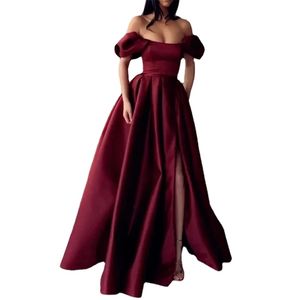 Anpassade färg Satin Prom-klänningar stropplösa från axeln Split aftonklänningar veckade a-line långa formella klänningar