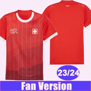 2023 24 Schweiz Mens Soccer Jerseys Fernandes Widmer Elvedi Embolo Freuler Seferovic Home Football Shirts Kort ärmuniformer