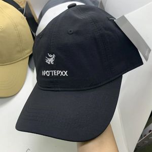 Top Caps Tasarımcı Kapağı Luxurys Beyzbol Kapağı Kadın Tasarımcılar Erkek Kova Şapka Sıradan Şapkalar Kadın Beyzbol Kap Casquette Güneş Koruma Bonnet Moda Popüler