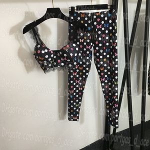 Polka Dot Kadınları Trailsuit Lüks Siyah Yoga Kıyafetleri Seksi Kolsuz Tanklar Pantolon Dantel Tasarımcı Yoga Toz Tayt Seti