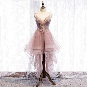 Party Dresses Dusty Pink V-Neck Prom Dress Short Front Long Back Lace Applique Beads Spaghetti-Strap Tulle Evening Gown Custom Robes De