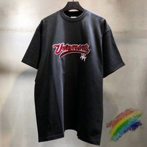 Men's T-Shirts Red Embroidery Vetements T-shirt Men Women 1 1 Quality Oversized T shirt Casual Black VTM Tops Tee 230413