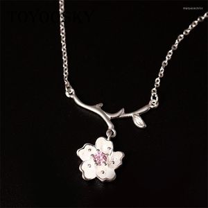 Catene 2023 Romantico rosa fiori di ciliegio Collana girocollo per donna Stile cinese Design originale Lady 925 gioielli in argento sterling