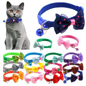 Hundhalsar 1st justerbar katt söt båge med klocka hänge halsband mode slips säkerhet spänne husdjur klädåtkomst