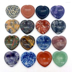 Pendant Necklaces Heart-shaped Palm Stone Thumb Hand Massage Natural Crystal Mineral Facial Scraping Tool Skin Care Trouble Mini Massager