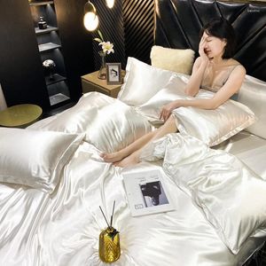 Sängkläder set Silk Satin Bed Sheet 4-Piece Set-europeisk dubbelsidig mjuk och slät samling quilt täckning full ark täcke