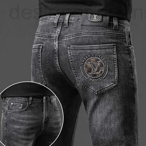 Jeans da uomo firmati Jeans di cotone lavato autunno e inverno di grande marca, popolari leggings elastici europei slim fit per uomini giovani, pantaloni AJ J2Y8