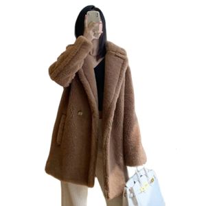 Casaco de inverno de couro falso de couro feminino feminino alpaca lã curto urso de pelúcia casaco de lã grosso feminino camelo solto casaco de lã outono casaco quente casaco vermelho 231113