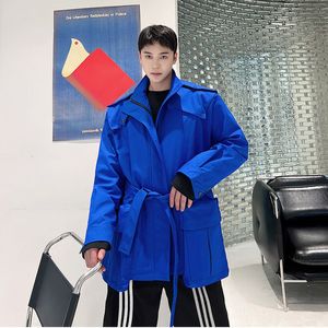 Trench da uomo Uomo Coreano Casual Streetwear Cintura moda Cappotto frangivento Capispalla Netto Celebrità Maschile Sciolto Giacca per pendolari Soprabito 230413