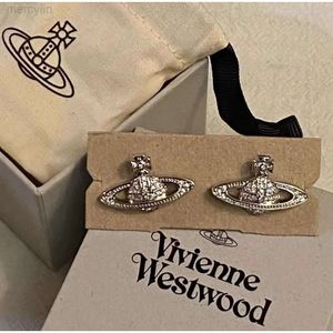 デザイナーVVIANE WESTWOOD EMPRESS DOWAGER MINI GOLD SILVER ROSE GOLD FLAT DIAMOND SATURNEARING